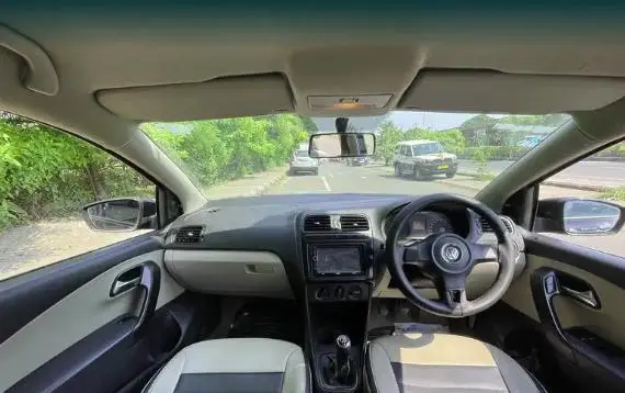 Volkswagen Polo Comfortline 1.2L (D) 2010