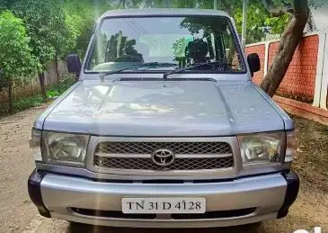 Toyota Qualis FS B3 2001