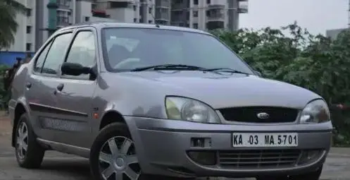 Ford Ikon 1.6 ZXI 2001