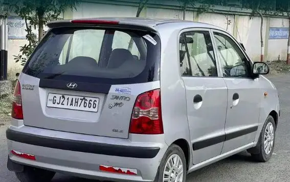 Hyundai Santro Xing XL 2012