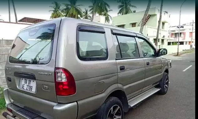 Chevrolet Tavera LS 2.5 2007