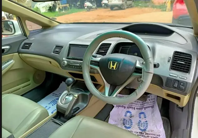 Honda Civic 1.8 V AT 2009