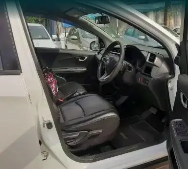 Honda BR-V V CVT Petrol 2016