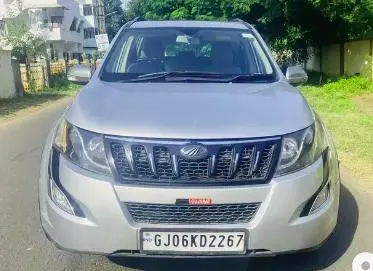Mahindra XUV500 W10 AWD 2016