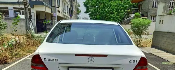 Mercedes-Benz C-Class 220 CDI AT 2005
