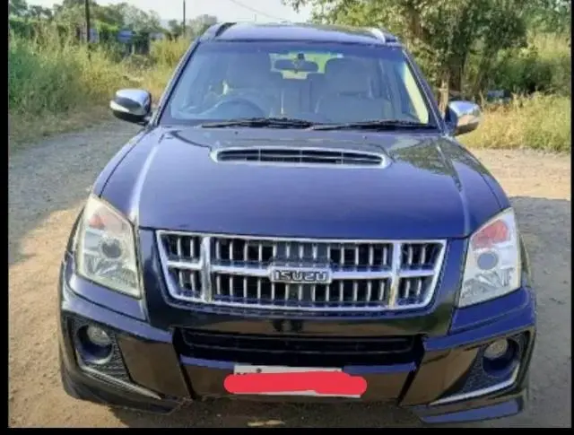 Isuzu MU7 HIGH BS IV 2014