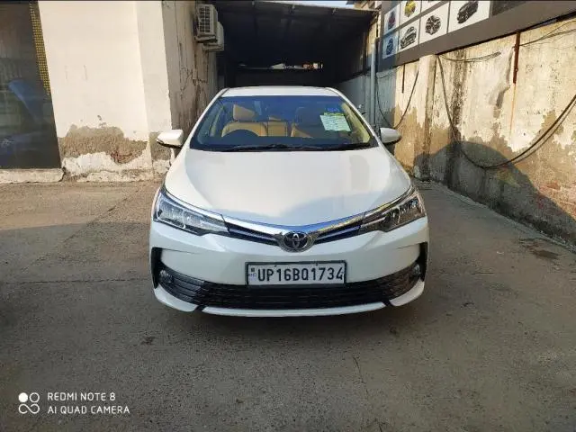 Toyota Corolla Altis 1.8 G 2017