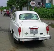 HM Ambassador CLASSIC 1800 ISZ MPFI 2013