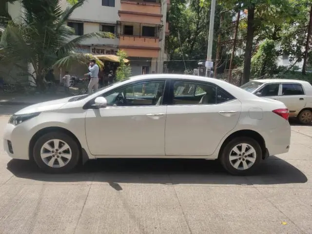 Toyota Corolla Altis 1.8 G 2014