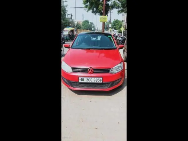 Volkswagen polo Trendline 1.2L (D) 2011