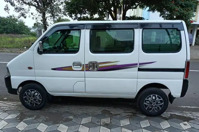 Maruti Suzuki Eeco 5 STR 2013