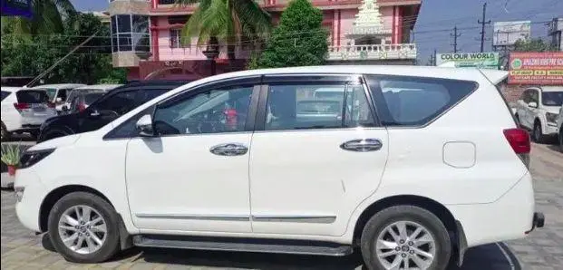 Toyota Innova Crysta 2.4 VX 8 STR 2019