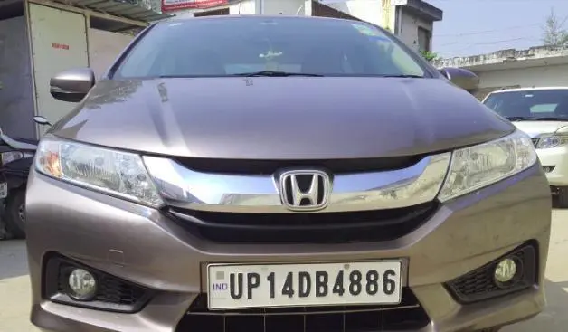 Honda City V 2015