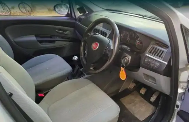 Fiat Punto Emotion 1.3 2012