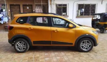Renault Triber RXZ 2020