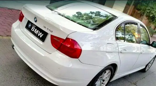 BMW 3 Series 320D PRESTIGE 2012