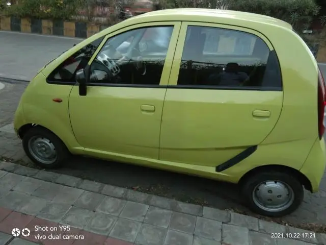 Tata Nano CX 2012