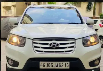 Hyundai Santa FE 4 WD AT 2011