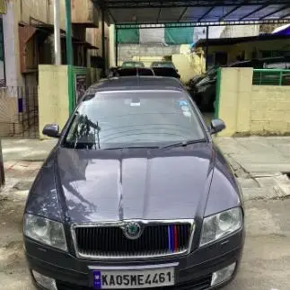 Skoda Laura Elegance 1.9 TDI MT 2007