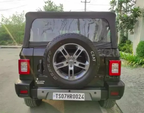 Mahindra Thar LX 4 STR Convertible Petrol AT BS6 2020