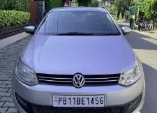 Volkswagen Polo Comfortline 1.2L (D) 2013
