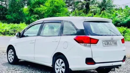 Honda Mobilio S i-VTEC 2015
