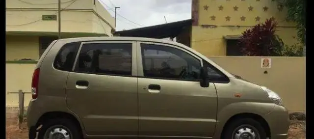 Maruti Suzuki Zen Estilo LXi 2009