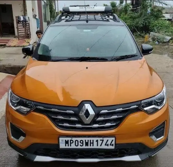 Renault Triber RXT BS6 2021