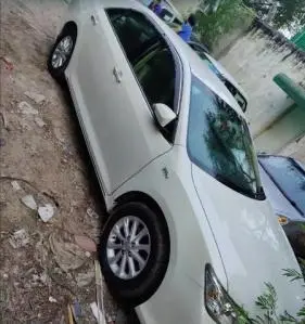 Toyota Camry 2.5 G 2013