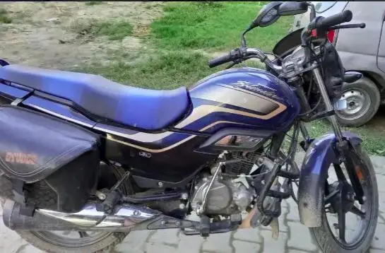 Hero Super Splendor Self Drum Alloy 125cc BS6 2020