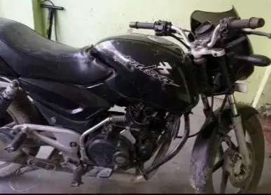 Bajaj Pulsar 180cc 2006