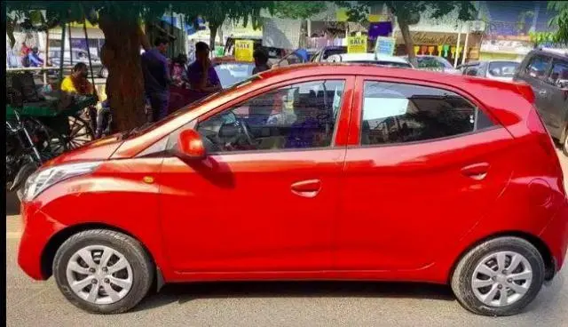 Hyundai Eon Sportz 2013