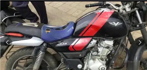 Bajaj V12 125cc 2017