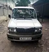 Toyota Qualis FS B2 2005