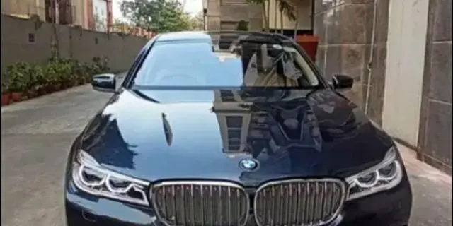 BMW 7 Series 750Li Design Pure Excellence (CBU) 2016