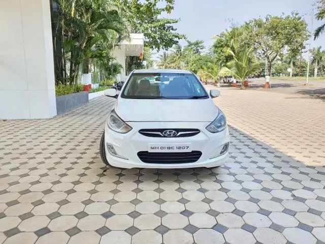 Hyundai Verna 1.6 VTVT SX 2013