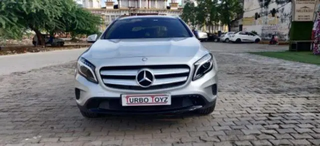 Mercedes-Benz GLA 200 d Sport 2017