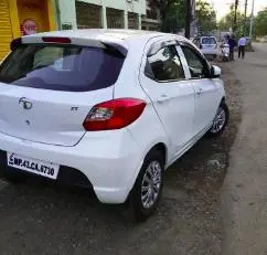 Tata Tiago Revotorq XT 2019