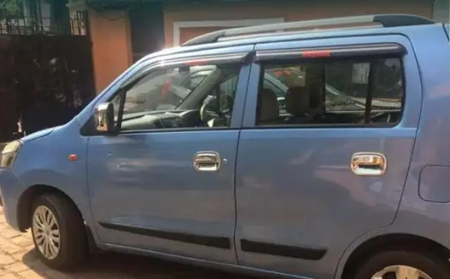 Maruti Suzuki WAGON R 1.0 LXI CNG 2013
