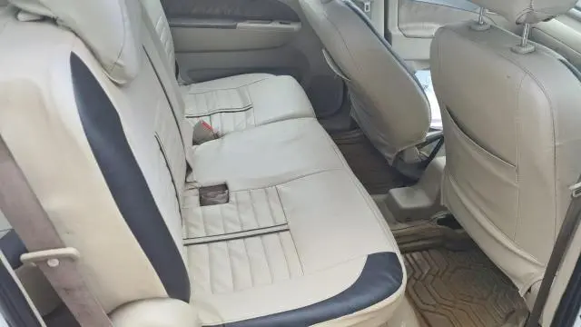 Maruti Suzuki Ertiga VDi 2012