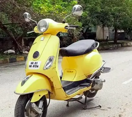 Piaggio Vespa 125cc 2013