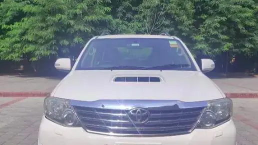 Toyota Fortuner 3.0 4X2 AT 2012