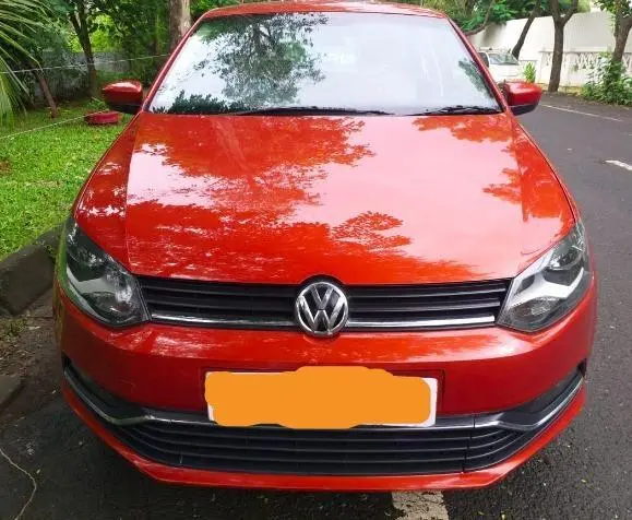 Volkswagen Polo Highline 1.2L (P) 2015