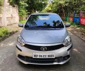 Tata Tiago Revotron XM 2018