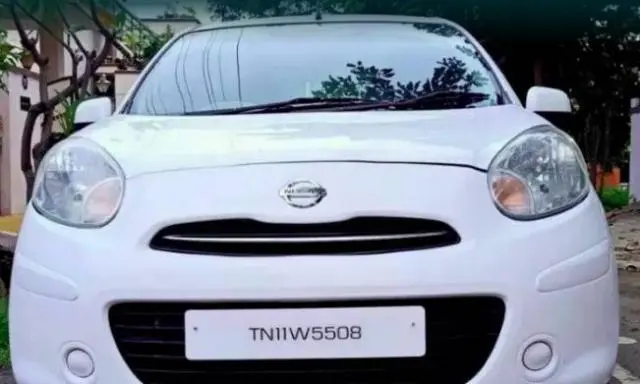 Nissan Micra  XV CVT 2013