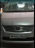 Toyota Innova 2.5 V 7 STR 2013