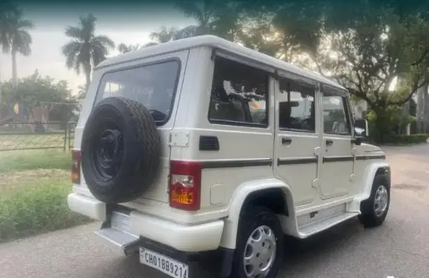 Mahindra Bolero SLX BS IV 2015