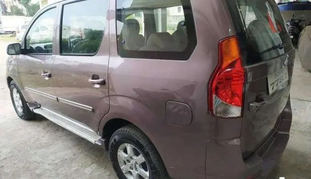 Mahindra Xylo E8 ABS BS IV 2009