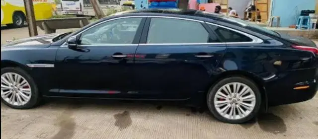 Jaguar XJ 3.0 DIESEL PORTFOLIO 2012