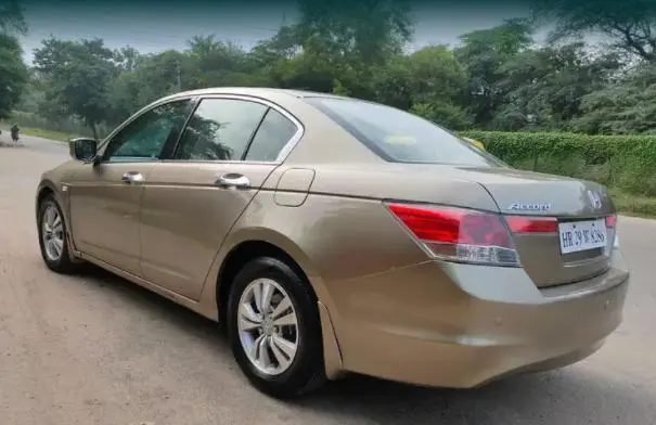 Honda Accord 2.4 AT 2009